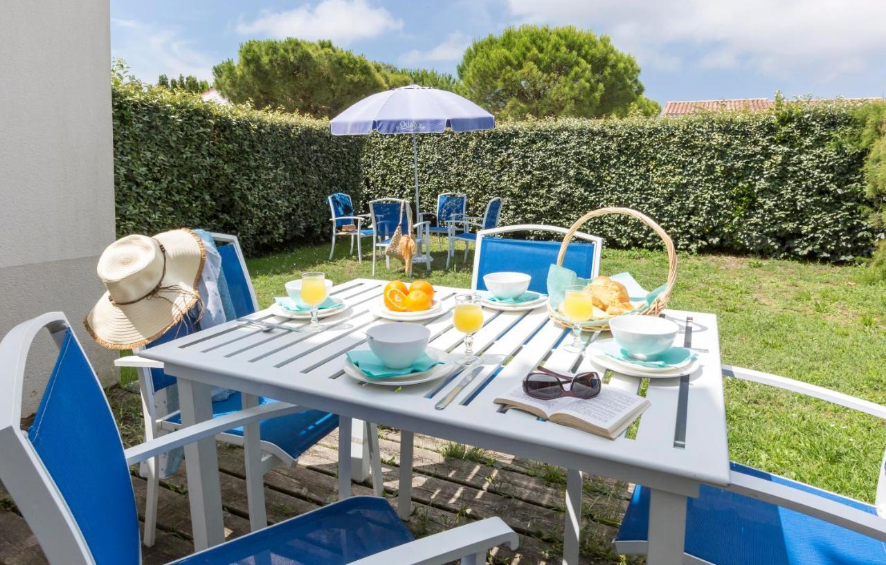 Residence Odalys Le Village Des Amareyeurs Le Château-dʼOléron 外观 照片