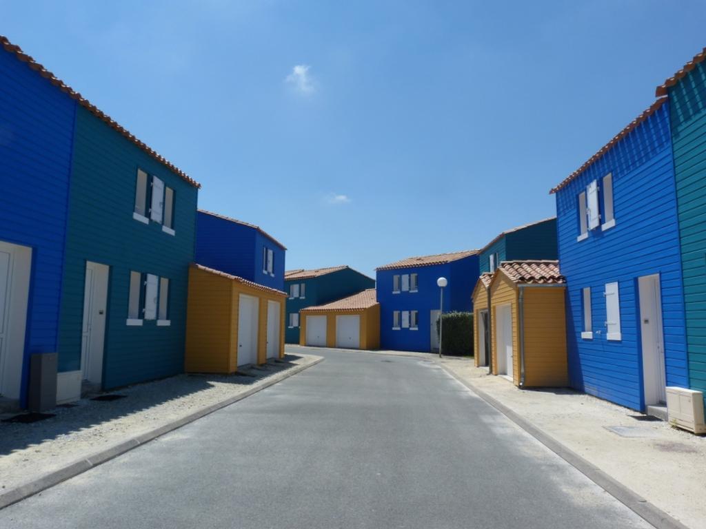 Residence Odalys Le Village Des Amareyeurs Le Château-dʼOléron 外观 照片