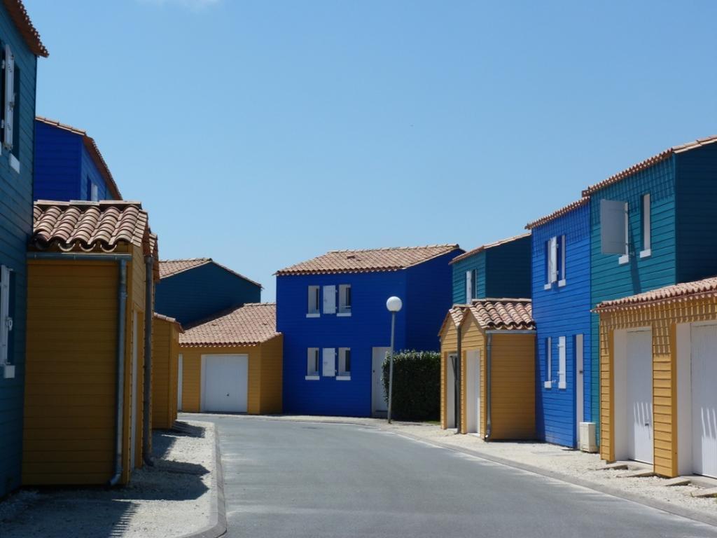 Residence Odalys Le Village Des Amareyeurs Le Château-dʼOléron 外观 照片
